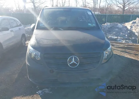 2022 Mercedes-Benz Metris z USA, uszkodzony, nr VIN W1WV0FEY7N4173736